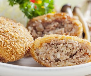 揚げメンチカツ